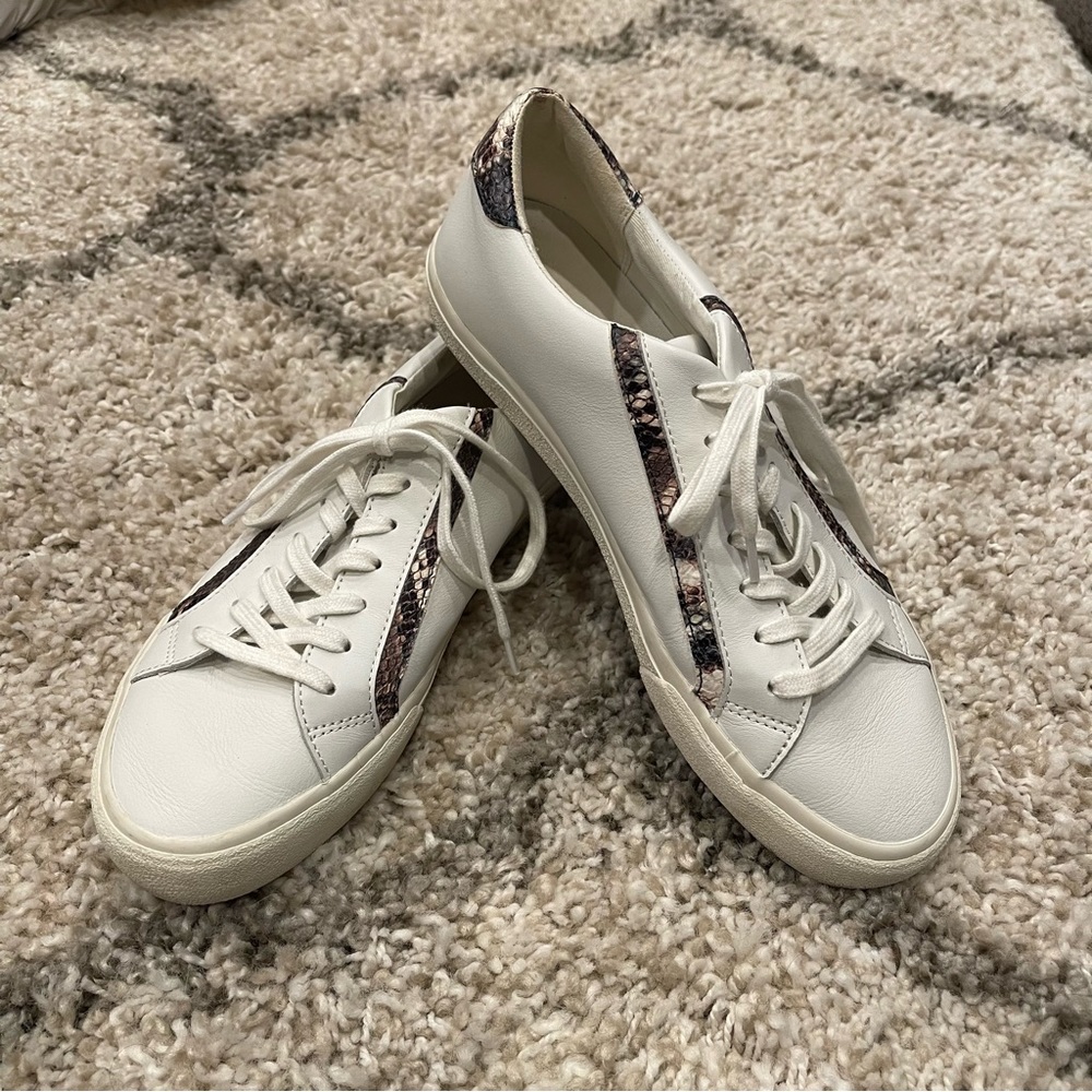 Madewell Sidewalk Low Top Sneakers